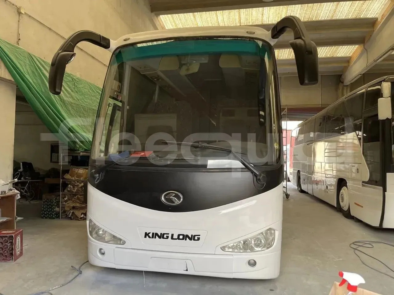 King Long XMQ6127 - Touringcar: afbeelding 3 King Long XMQ6127 - Touringcar: afbeelding 3