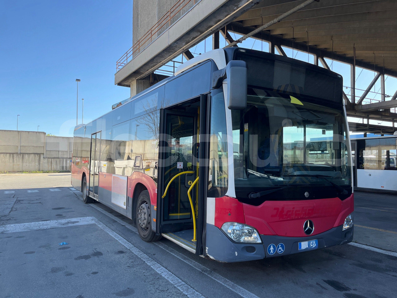 Mercedes-Benz Citaro - Stadsbus: afbeelding 1 Mercedes-Benz Citaro - Stadsbus: afbeelding 1