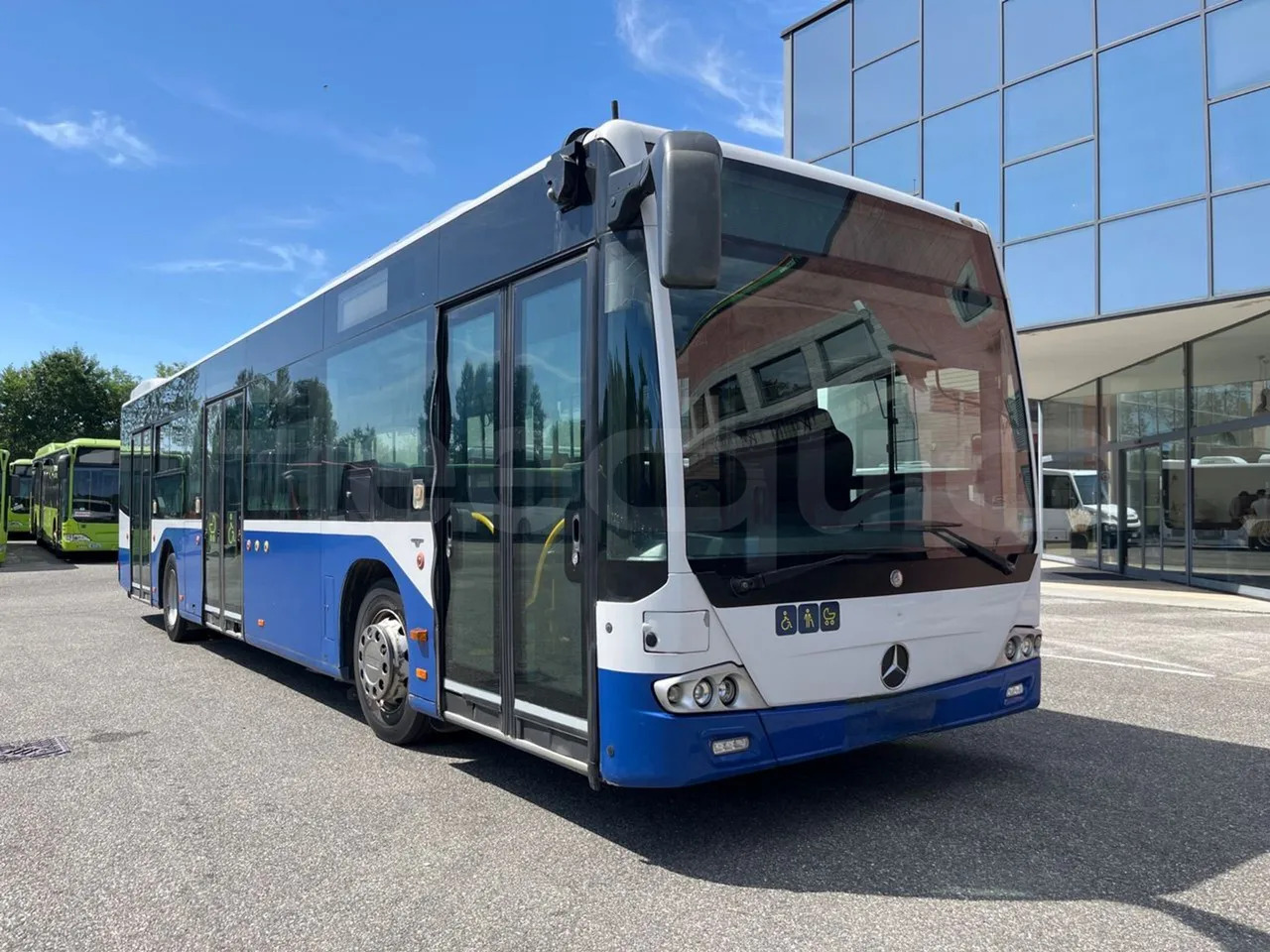 Mercedes-Benz Conecto - Stadsbus: afbeelding 1 Mercedes-Benz Conecto - Stadsbus: afbeelding 1