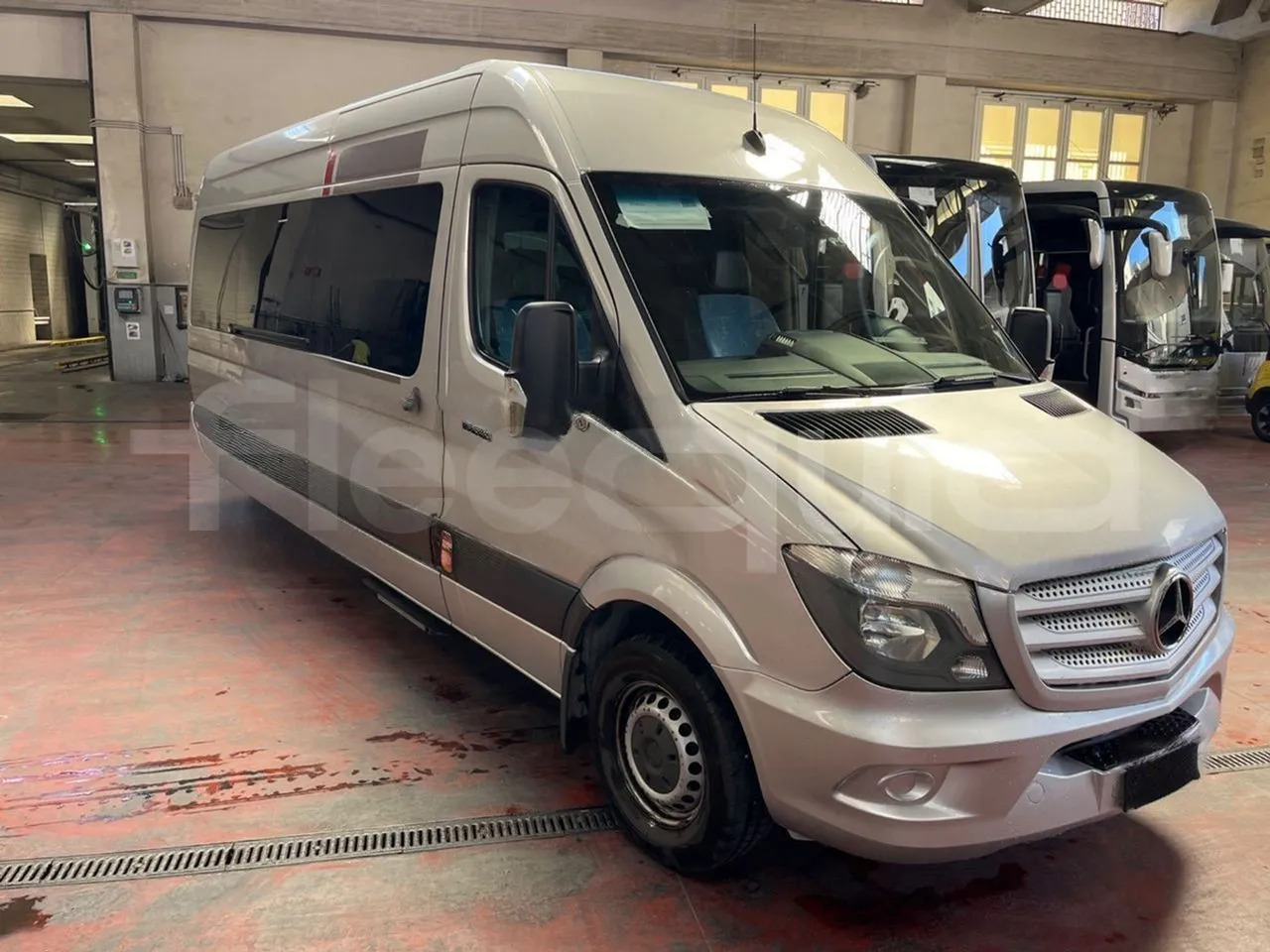 Mercedes-Benz Sprinter - Streekbus: afbeelding 1 Mercedes-Benz Sprinter - Streekbus: afbeelding 1