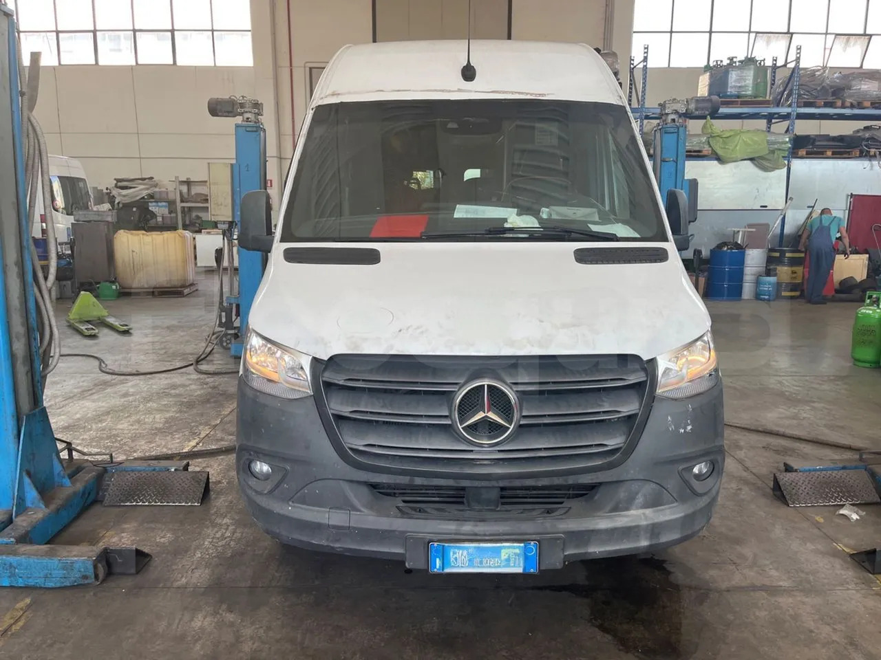 Mercedes-Benz Sprinter - Streekbus: afbeelding 2 Mercedes-Benz Sprinter - Streekbus: afbeelding 2