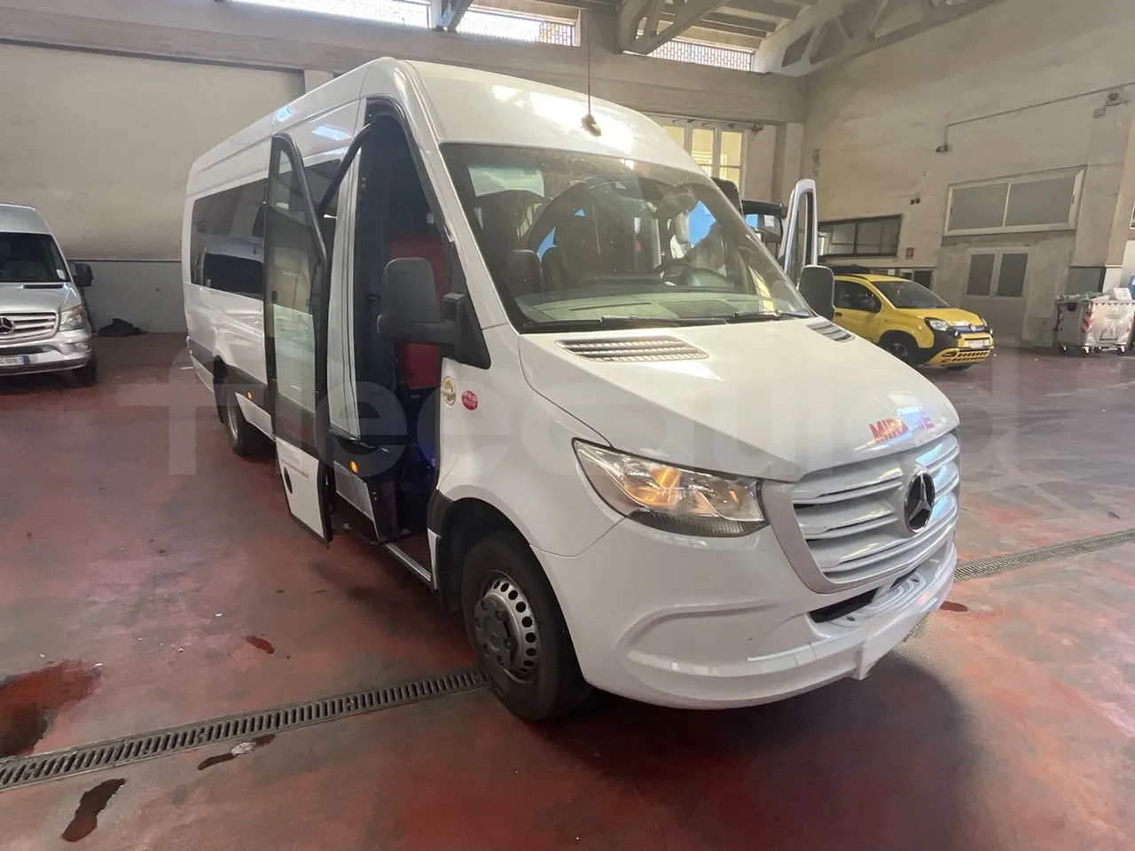 Minibus, Personenvervoer Mercedes-Benz Sprinter: afbeelding 11