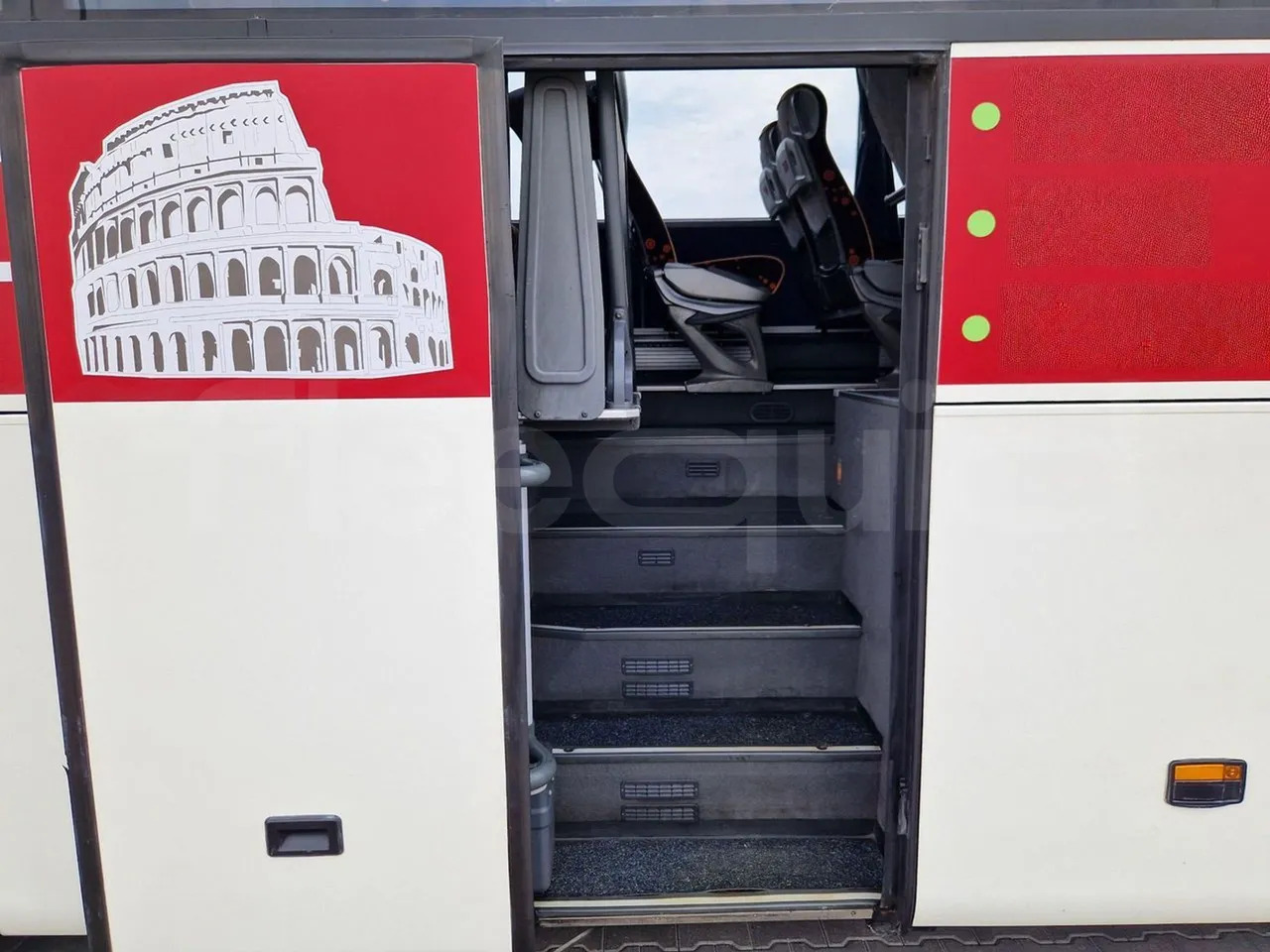 Touringcar Mercedes-Benz Tourismo: afbeelding 15 Touringcar Mercedes-Benz Tourismo: afbeelding 15