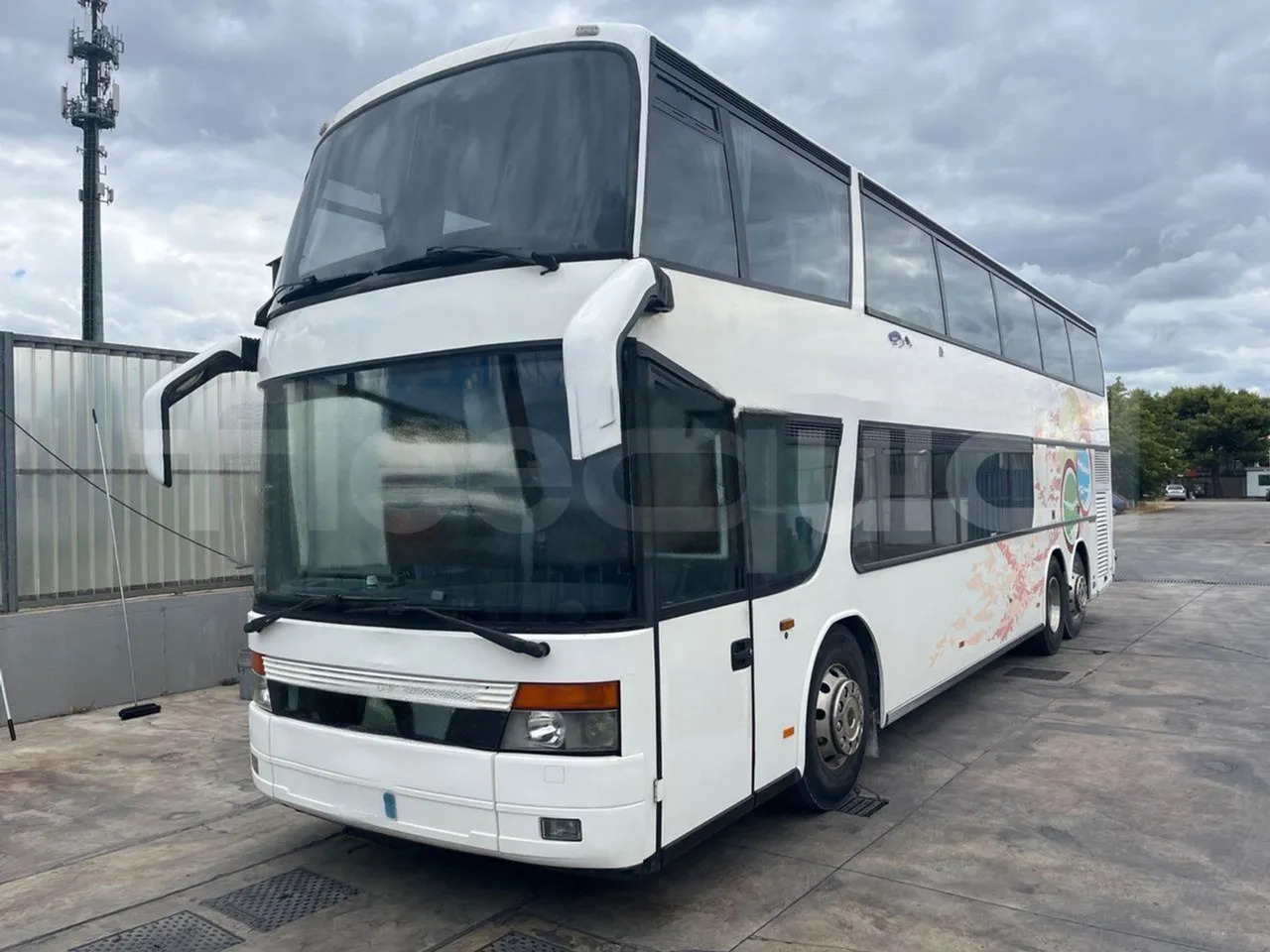 Setra S328 - Dubbeldeksbus: afbeelding 4 Setra S328 - Dubbeldeksbus: afbeelding 4