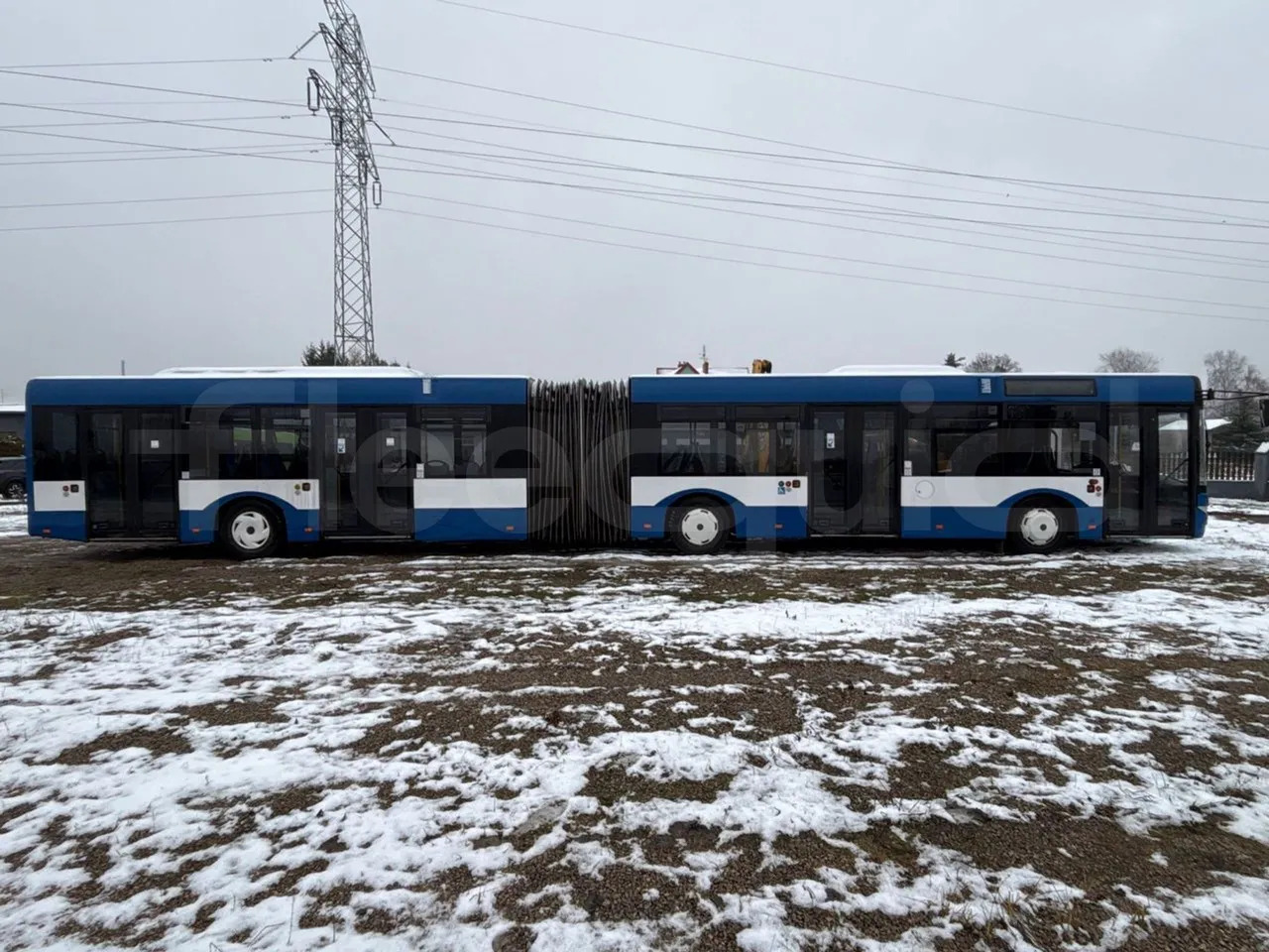 Gelede bus Solaris Urbino: afbeelding 11 Gelede bus Solaris Urbino: afbeelding 11