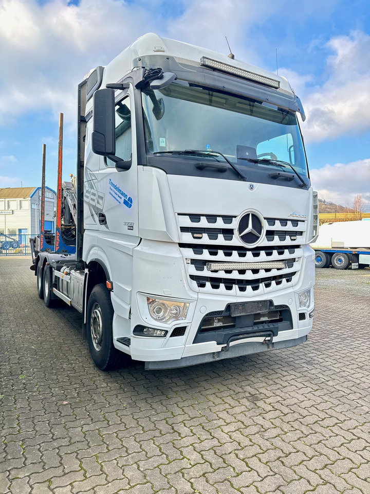 Mercedes Arocs 3358 L 6x4 Radstand 4500 Arocs 3358 L 6x4 Blatt-Luft Gefedert - Houttransport: afbeelding 4 Mercedes Arocs 3358 L 6x4 Radstand 4500 Arocs 3358 L 6x4 Blatt-Luft Gefedert - Houttransport: afbeelding 4