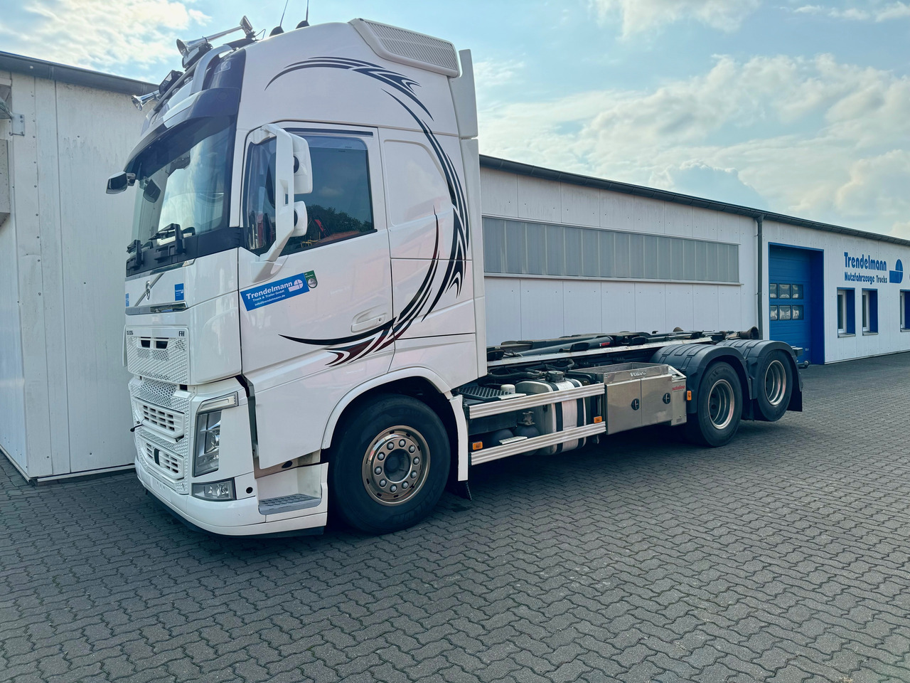 VOLVO Fh-13-540 6x4R - Haakarmsysteem vrachtwagen: afbeelding 2 VOLVO Fh-13-540 6x4R - Haakarmsysteem vrachtwagen: afbeelding 2