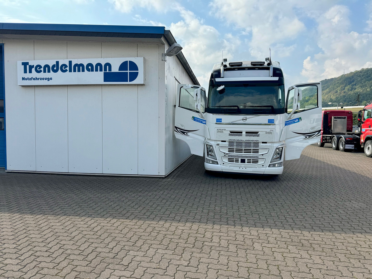 VOLVO Fh-13-540 6x4R - Haakarmsysteem vrachtwagen: afbeelding 4 VOLVO Fh-13-540 6x4R - Haakarmsysteem vrachtwagen: afbeelding 4