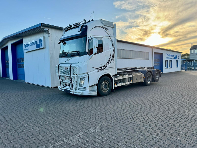 Volvo FH 540 6x4 Liftachse ARK-Hooklift-Funk-Radio-Comand Retarder - Haakarmsysteem vrachtwagen: afbeelding 1 Volvo FH 540 6x4 Liftachse ARK-Hooklift-Funk-Radio-Comand Retarder - Haakarmsysteem vrachtwagen: afbeelding 1