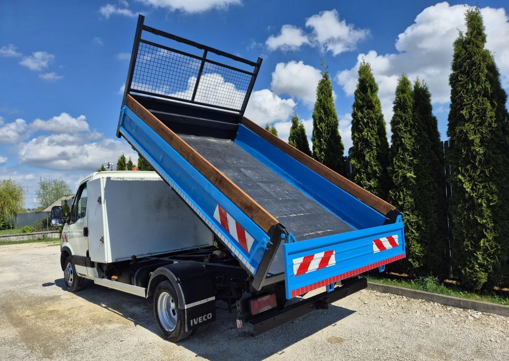 Iveco 35C15 3.0 150KM Wywrotka - Kipper bestelwagen: afbeelding 3 Iveco 35C15 3.0 150KM Wywrotka - Kipper bestelwagen: afbeelding 3