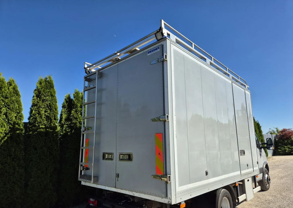 Kontener 8 palet Iveco, wysoki 230cm, bagażnik dachowy, regały, stan idealny! - Gesloten laadbak: afbeelding 3 Kontener 8 palet Iveco, wysoki 230cm, bagażnik dachowy, regały, stan idealny! - Gesloten laadbak: afbeelding 3