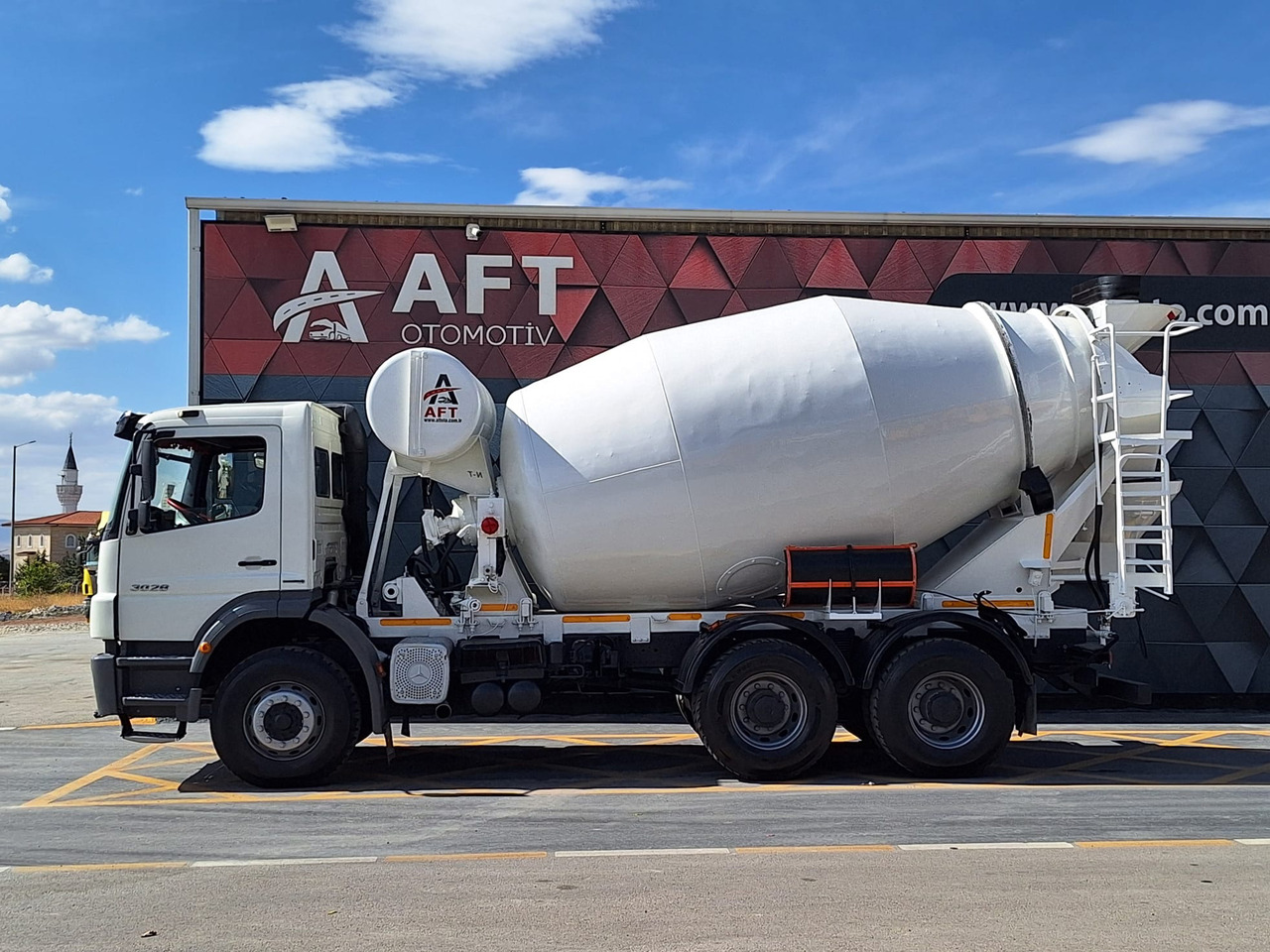 MERCEDES-BENZ AXOR 3028 - Betonmixer: afbeelding 5 MERCEDES-BENZ AXOR 3028 - Betonmixer: afbeelding 5