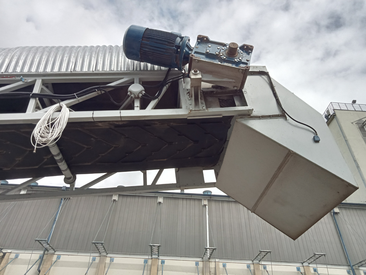 - Lopende band: afbeelding 4 - Lopende band: afbeelding 4