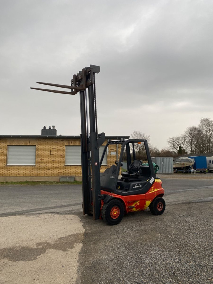 Linde H20T-03 - LPG heftruck: afbeelding 1 Linde H20T-03 - LPG heftruck: afbeelding 1