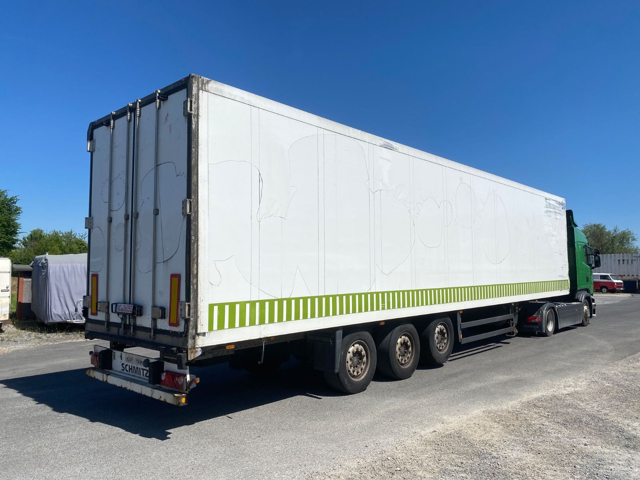 Schmitz Cargobull Carrier 1850 MT/ Doppelstock/Trennwand/ 2,75 m - Koelwagen oplegger: afbeelding 2 Schmitz Cargobull Carrier 1850 MT/ Doppelstock/Trennwand/ 2,75 m - Koelwagen oplegger: afbeelding 2