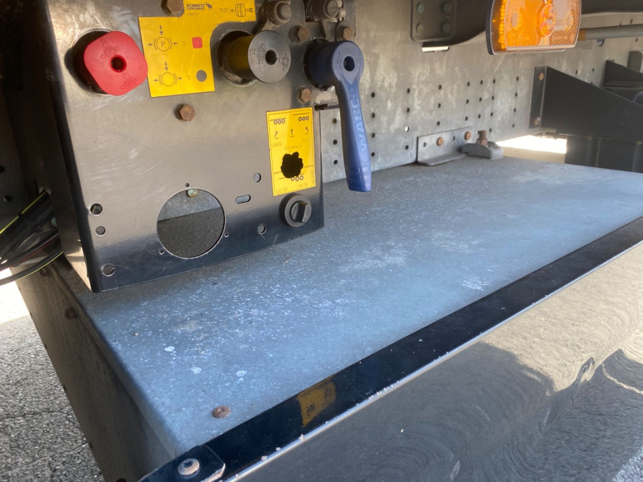 Schmitz Cargobull SCS 24/ Tautliner/Liftachse/Alufelgen/Pal.Kasten - Schuifzeiloplegger: afbeelding 5 Schmitz Cargobull SCS 24/ Tautliner/Liftachse/Alufelgen/Pal.Kasten - Schuifzeiloplegger: afbeelding 5