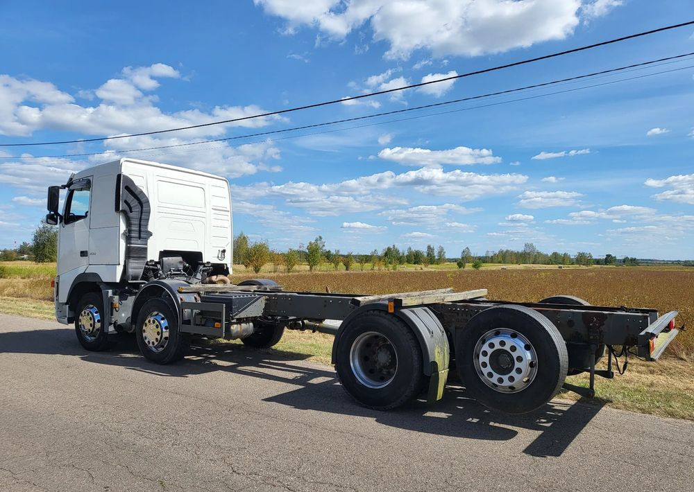 Volvo FH 500 8x2 - Chassis vrachtwagen: afbeelding 5 Volvo FH 500 8x2 - Chassis vrachtwagen: afbeelding 5