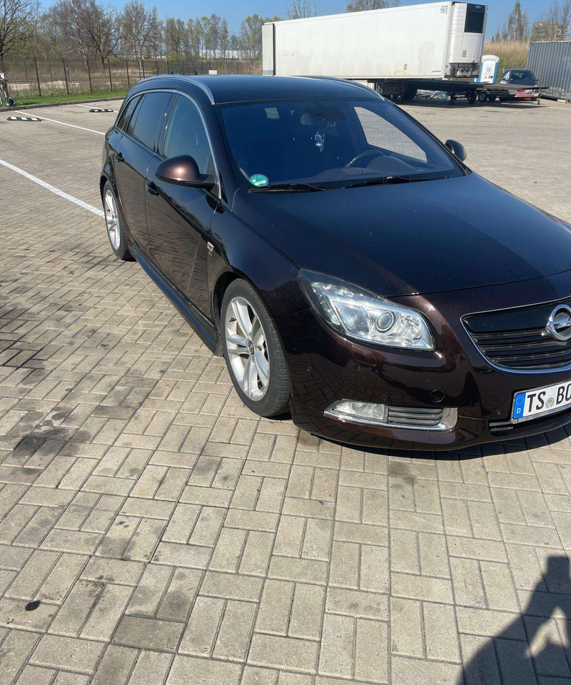 Opel Insignia - Stationwagen: afbeelding 2 Opel Insignia - Stationwagen: afbeelding 2