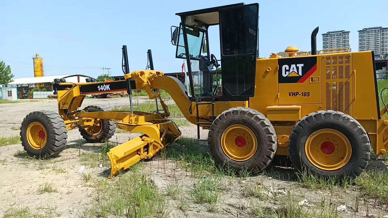 CATERPILLAR 140K used motor grader low price - Grader: afbeelding 1 CATERPILLAR 140K used motor grader low price - Grader: afbeelding 1