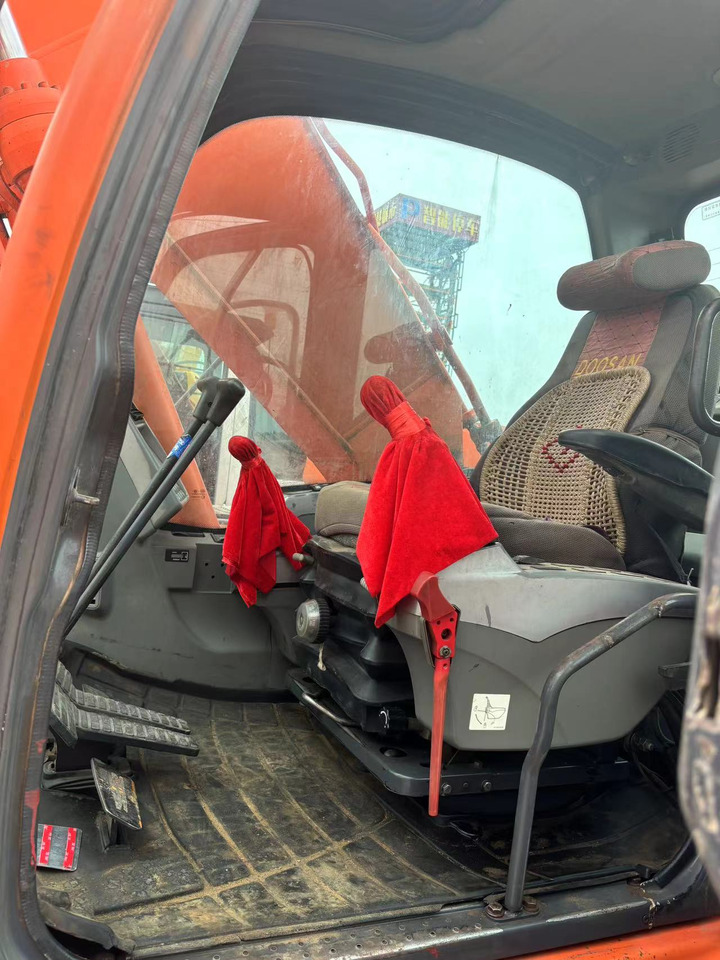 Rupsgraafmachine DOOSAN dx225 excavator original hot sale: afbeelding 6 Rupsgraafmachine DOOSAN dx225 excavator original hot sale: afbeelding 6