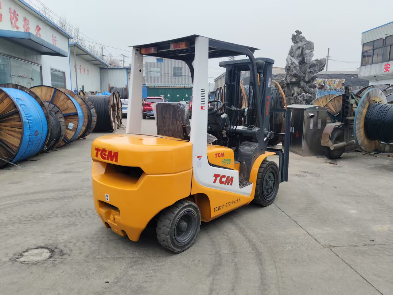 TCM FD30 Japan brand used 3 ton 4.5m diesel forklift Customizable mast clamps - Diesel heftruck: afbeelding 5 TCM FD30 Japan brand used 3 ton 4.5m diesel forklift Customizable mast clamps - Diesel heftruck: afbeelding 5