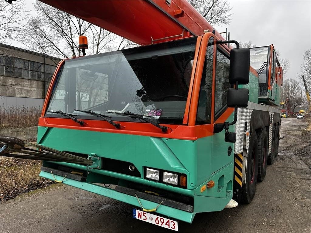 Demag TEREX DEMAG AC100/4L - Alle terrein kraan: afbeelding 2 Demag TEREX DEMAG AC100/4L - Alle terrein kraan: afbeelding 2