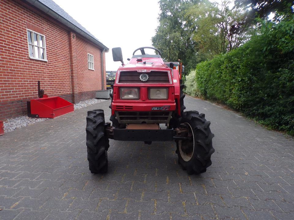 Kleintraktor Mitsubishi MT20 - Mini tractor: afbeelding 5 Kleintraktor Mitsubishi MT20 - Mini tractor: afbeelding 5