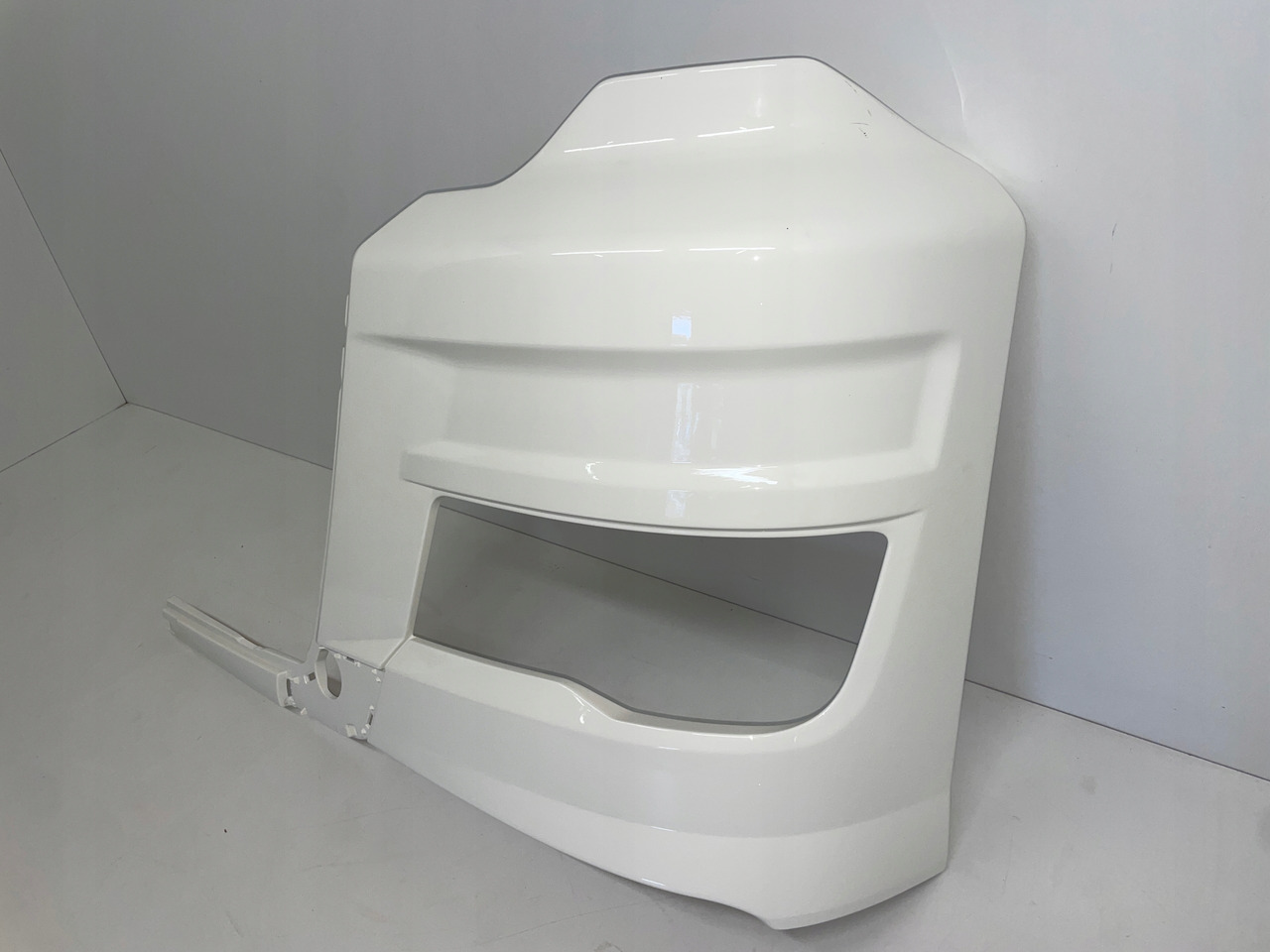 LEWA OSŁONA NA HALOGEN ZDERZAK MAN TG3 TGX 3 81416142277 - Bumper voor Vrachtwagen: afbeelding 3 LEWA OSŁONA NA HALOGEN ZDERZAK MAN TG3 TGX 3 81416142277 - Bumper voor Vrachtwagen: afbeelding 3