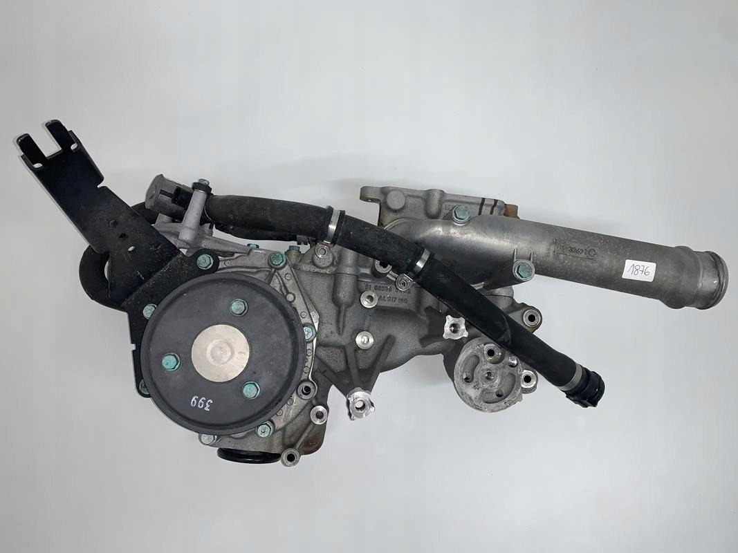 OBUDOWA POMPY WODY MAN TGX TGS EURO 6 D2676 - Waterpomp voor Vrachtwagen: afbeelding 2 OBUDOWA POMPY WODY MAN TGX TGS EURO 6 D2676 - Waterpomp voor Vrachtwagen: afbeelding 2