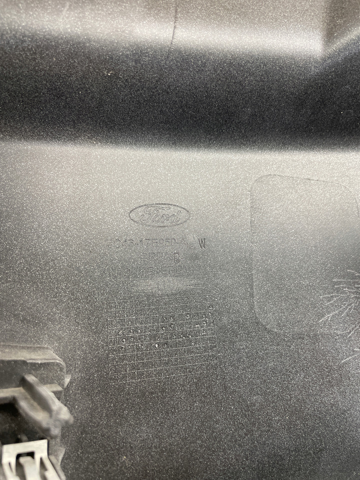 PRAWA OSŁONA OKULAR ZDERZAK FORD F-MAX JC46-17E950-A - Bumper voor Vrachtwagen: afbeelding 5 PRAWA OSŁONA OKULAR ZDERZAK FORD F-MAX JC46-17E950-A - Bumper voor Vrachtwagen: afbeelding 5