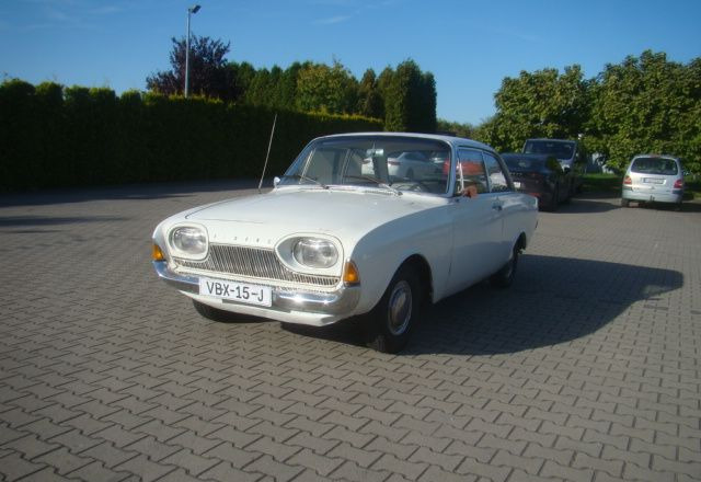Ford Taunus - Sedan: afbeelding 1 Ford Taunus - Sedan: afbeelding 1