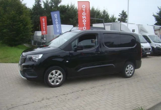 Opel COMBO 1.5D MAXI FUL OPCJA WYPOSAŻENIA - Kleine bestelwagen: afbeelding 2 Opel COMBO 1.5D MAXI FUL OPCJA WYPOSAŻENIA - Kleine bestelwagen: afbeelding 2
