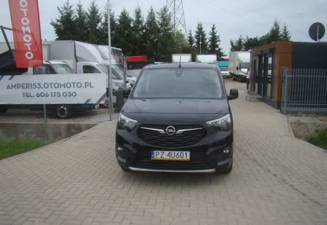 Opel COMBO 1.5D MAXI FUL OPCJA WYPOSAŻENIA - Kleine bestelwagen: afbeelding 3 Opel COMBO 1.5D MAXI FUL OPCJA WYPOSAŻENIA - Kleine bestelwagen: afbeelding 3