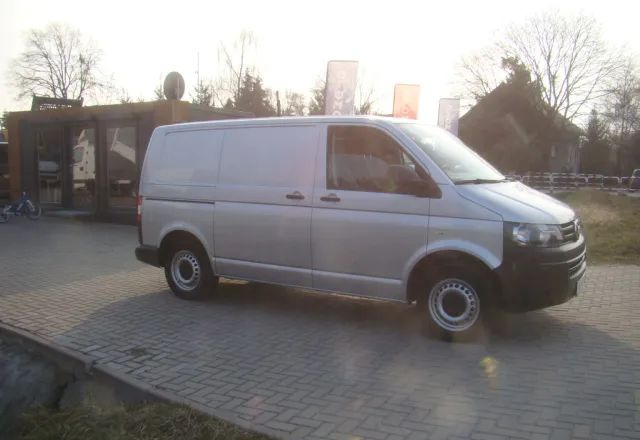 Volkswagen TRANSPORTER T 5 2.0TDI 100%PRZEBIEG - Gesloten bestelwagen: afbeelding 5 Volkswagen TRANSPORTER T 5 2.0TDI 100%PRZEBIEG - Gesloten bestelwagen: afbeelding 5