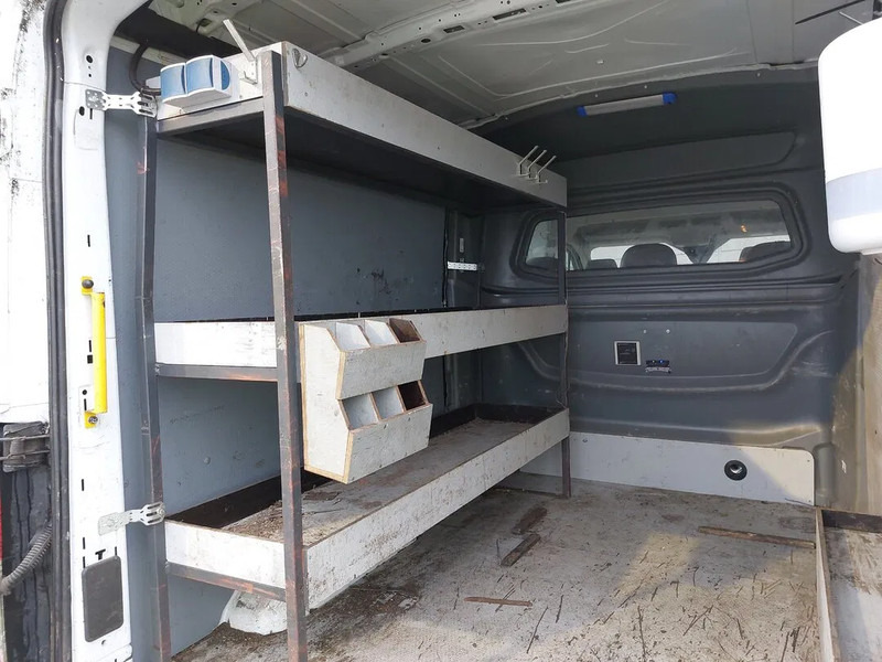 Ford Transit Clima Cruise Imperial Navi Parkingsensors Camera Towbar Euro6 2018 - Gesloten bestelwagen: afbeelding 5 Ford Transit Clima Cruise Imperial Navi Parkingsensors Camera Towbar Euro6 2018 - Gesloten bestelwagen: afbeelding 5