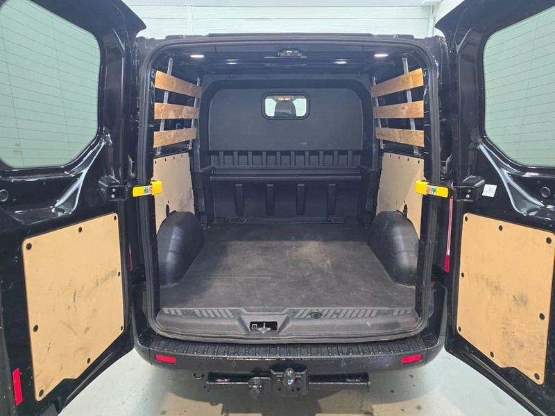 Ford Transit Transit Custom 300 2.0 TDCI L2H1 Limited DC - Kleine bestelwagen, Bestelwagen met dubbele cabine: afbeelding 5 Ford Transit Transit Custom 300 2.0 TDCI L2H1 Limited DC - Kleine bestelwagen, Bestelwagen met dubbele cabine: afbeelding 5