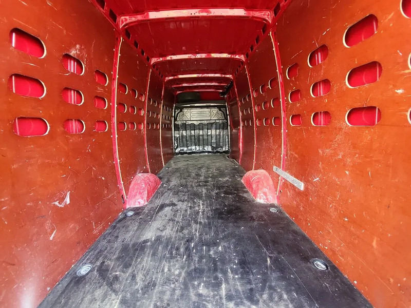 Iveco Daily 35S12 - Gesloten bestelwagen, Bestelwagen met dubbele cabine: afbeelding 5 Iveco Daily 35S12 - Gesloten bestelwagen, Bestelwagen met dubbele cabine: afbeelding 5