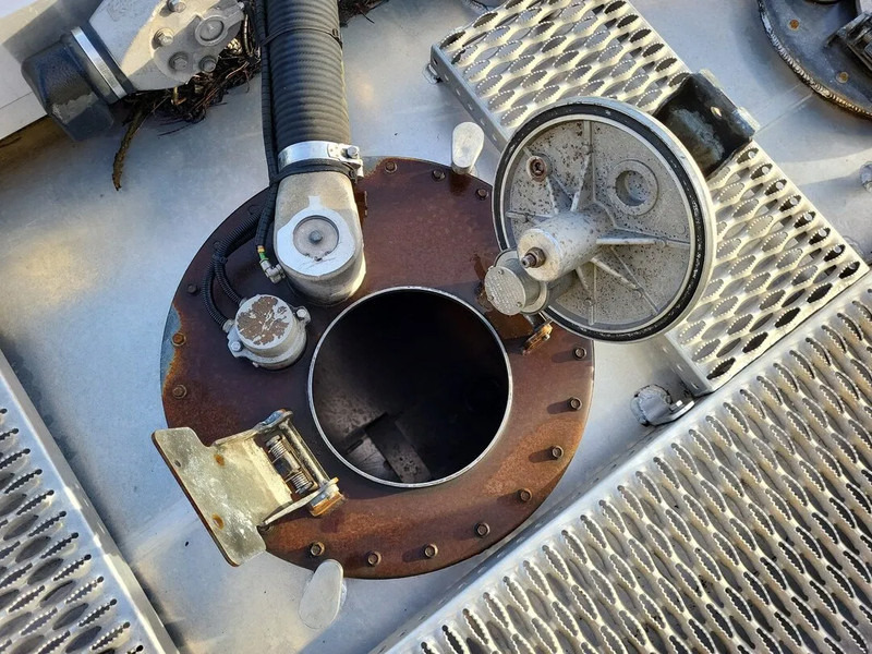 Mercedes-Benz Antos 1824 - Tankwagen: afbeelding 5 Mercedes-Benz Antos 1824 - Tankwagen: afbeelding 5