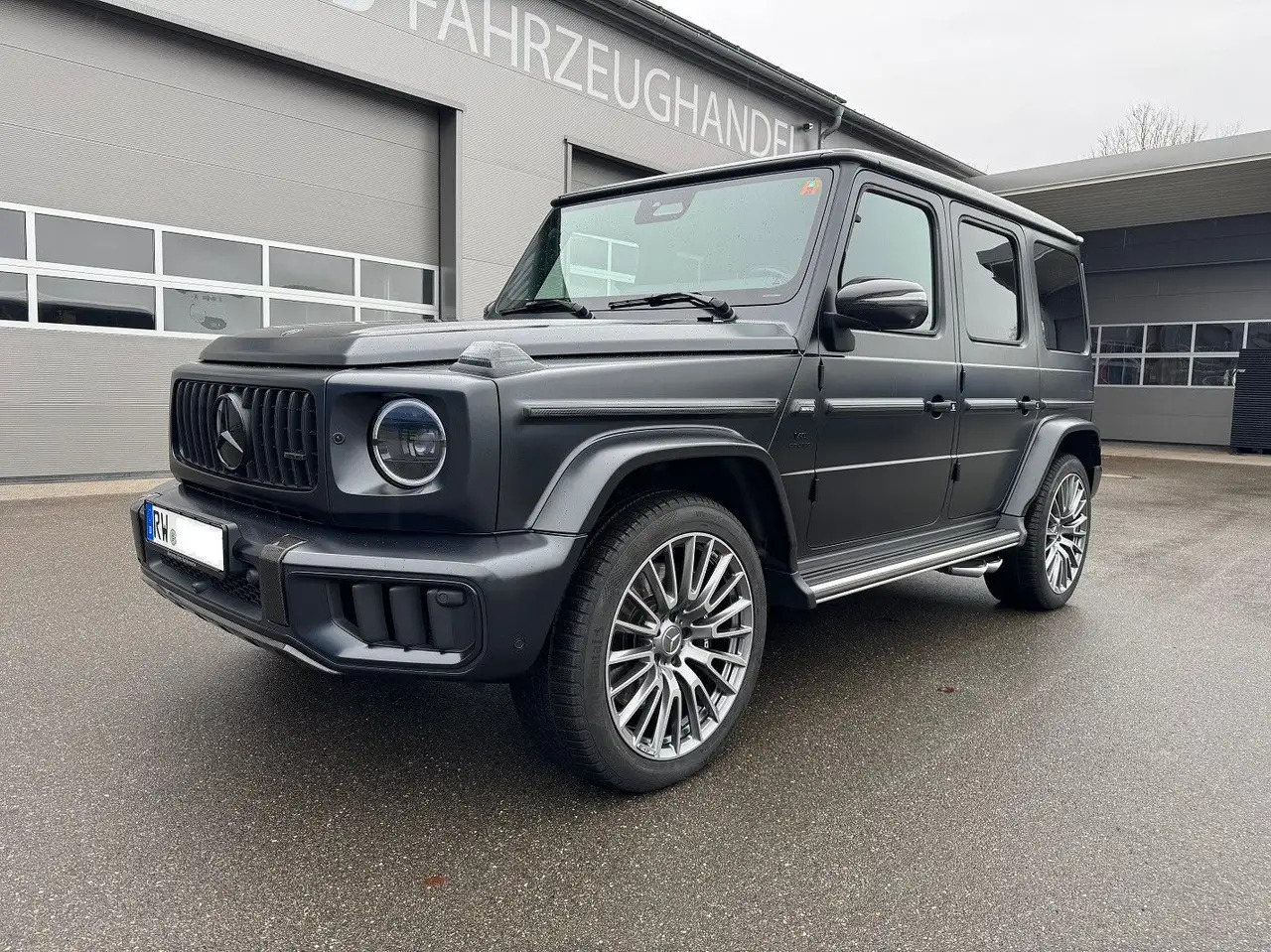 Mercedes-Benz G 63 AMG MOPF / FACELIFT VOLLAUSSTATTUNG - SUV: afbeelding 1 Mercedes-Benz G 63 AMG MOPF / FACELIFT VOLLAUSSTATTUNG - SUV: afbeelding 1