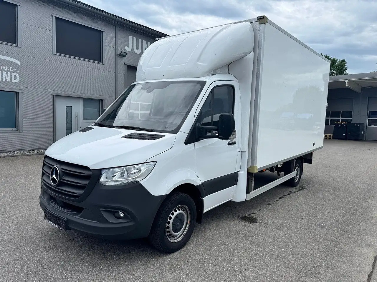 Mercedes-Benz Sprinter 315 CDI Maxi Lang Koffer Klima - Bestelwagen gesloten laadbak: afbeelding 1 Mercedes-Benz Sprinter 315 CDI Maxi Lang Koffer Klima - Bestelwagen gesloten laadbak: afbeelding 1