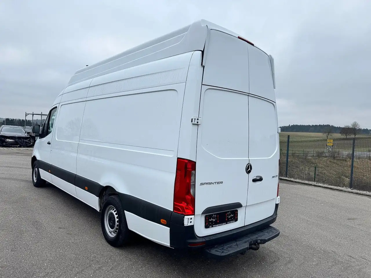 Mercedes-Benz Sprinter 316 CDI Maxi Lang Extrahoch XXL Klima M - Gesloten bestelwagen: afbeelding 5 Mercedes-Benz Sprinter 316 CDI Maxi Lang Extrahoch XXL Klima M - Gesloten bestelwagen: afbeelding 5