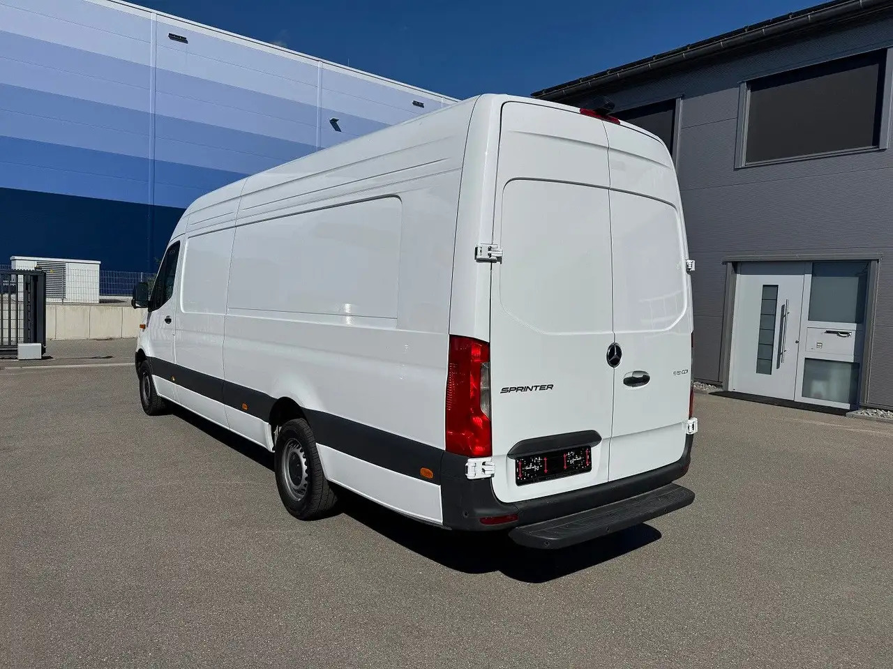 Mercedes-Benz Sprinter 317 CDI Maxi Lang XXL Extralang MBUX - Gesloten bestelwagen: afbeelding 5 Mercedes-Benz Sprinter 317 CDI Maxi Lang XXL Extralang MBUX - Gesloten bestelwagen: afbeelding 5