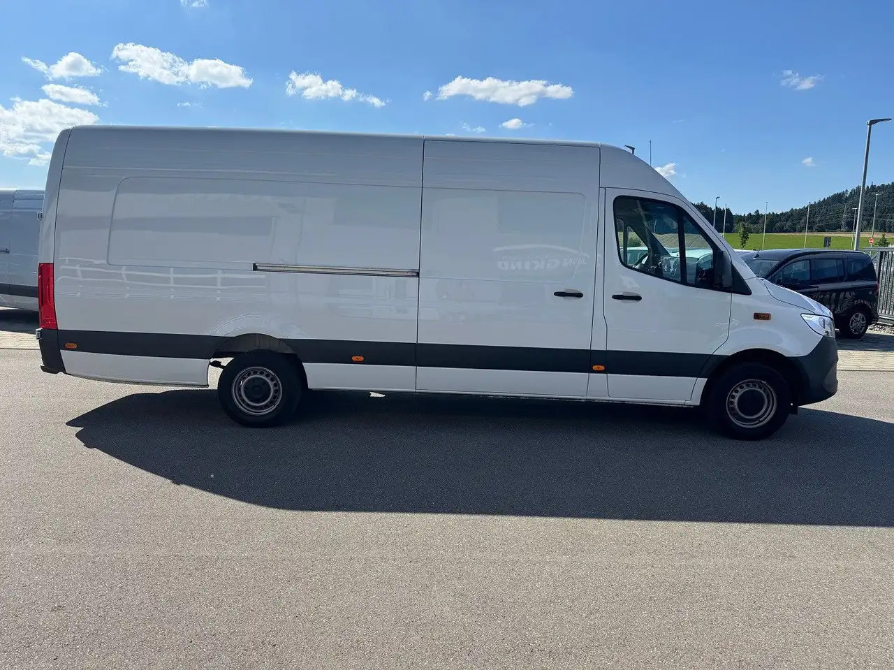 Mercedes-Benz Sprinter 317 CDI Maxi Lang XXL Extralang MBUX - Gesloten bestelwagen: afbeelding 4 Mercedes-Benz Sprinter 317 CDI Maxi Lang XXL Extralang MBUX - Gesloten bestelwagen: afbeelding 4