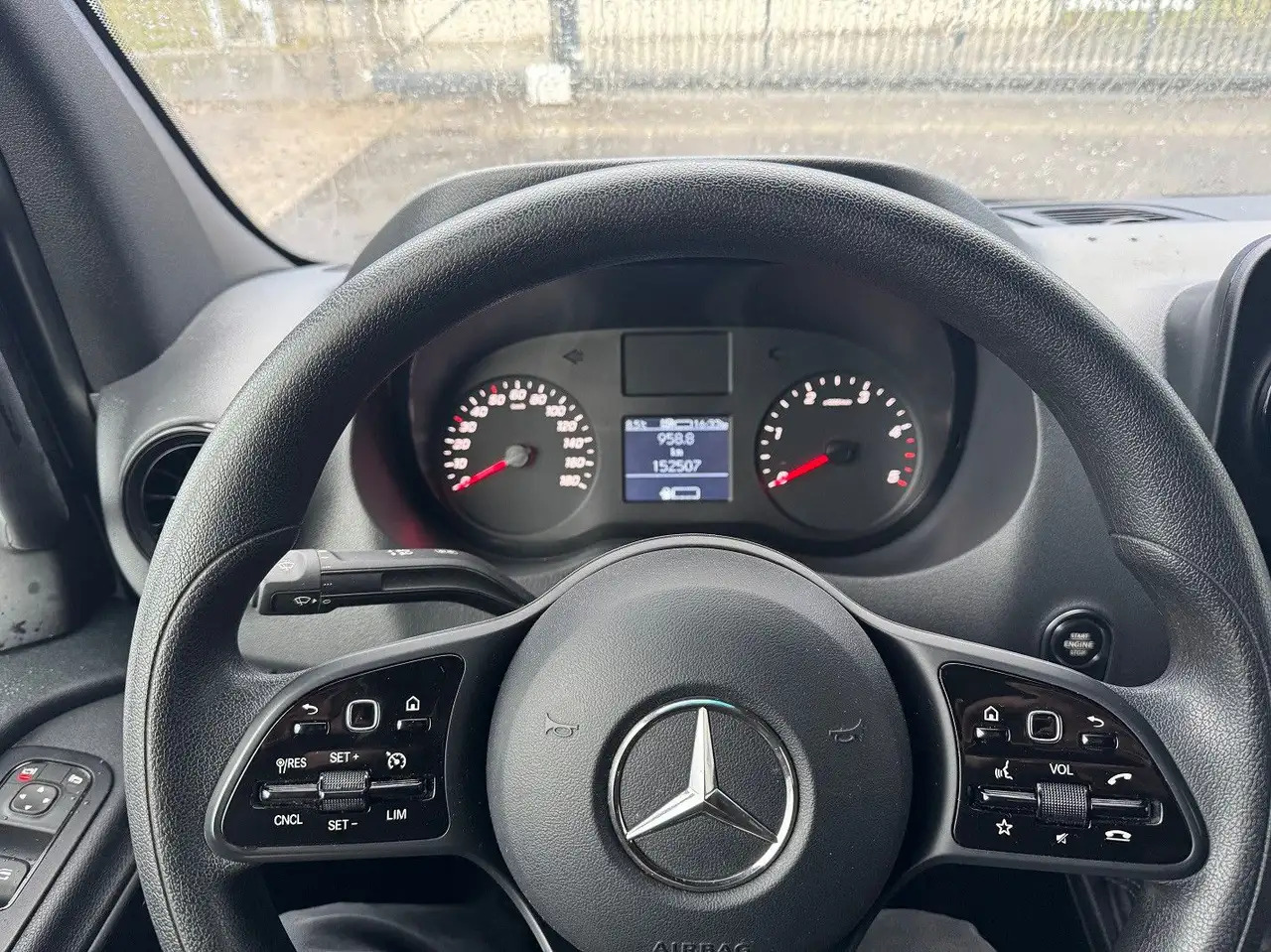 Gesloten bestelwagen Mercedes-Benz Sprinter 317 Maxi Lang Klima MBUX 3,5t AHK: afbeelding 14 Gesloten bestelwagen Mercedes-Benz Sprinter 317 Maxi Lang Klima MBUX 3,5t AHK: afbeelding 14