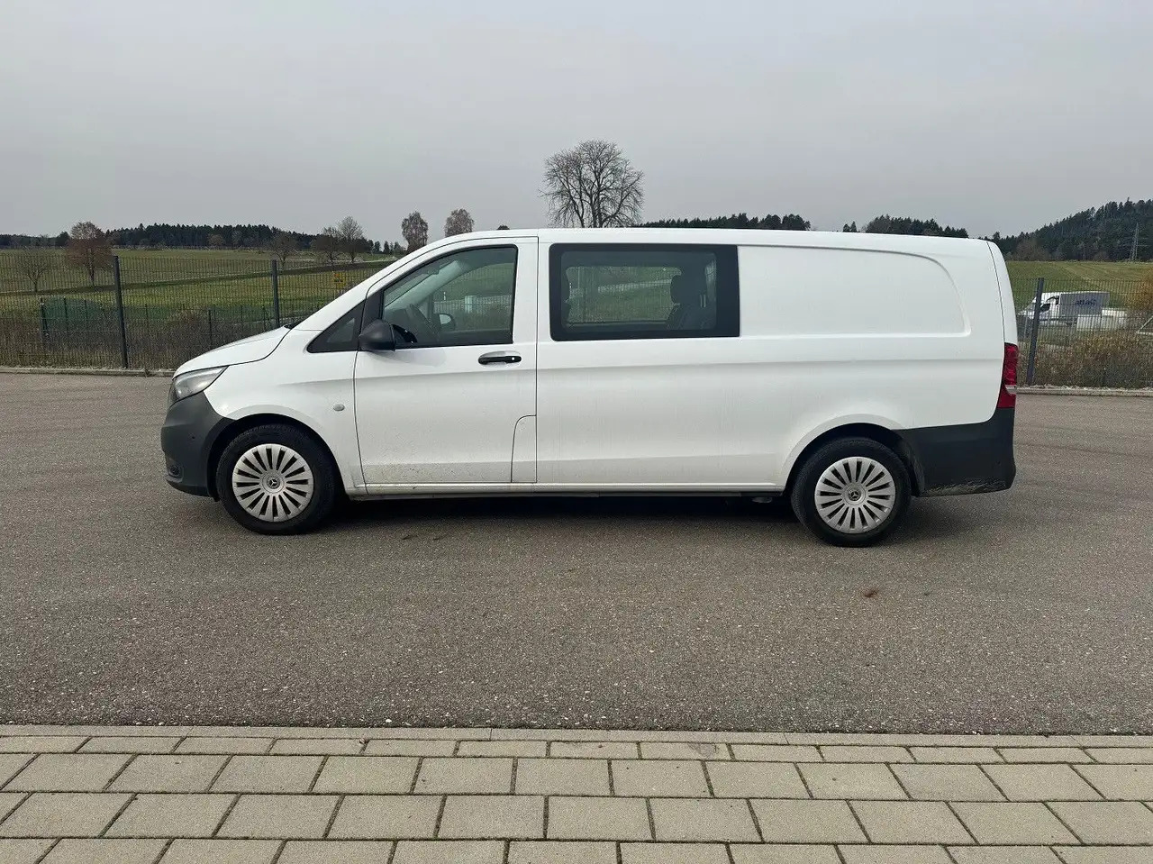 Mercedes-Benz Vito 116 CDI Lang Extralang Mixto Klima - Gesloten bestelwagen: afbeelding 3 Mercedes-Benz Vito 116 CDI Lang Extralang Mixto Klima - Gesloten bestelwagen: afbeelding 3