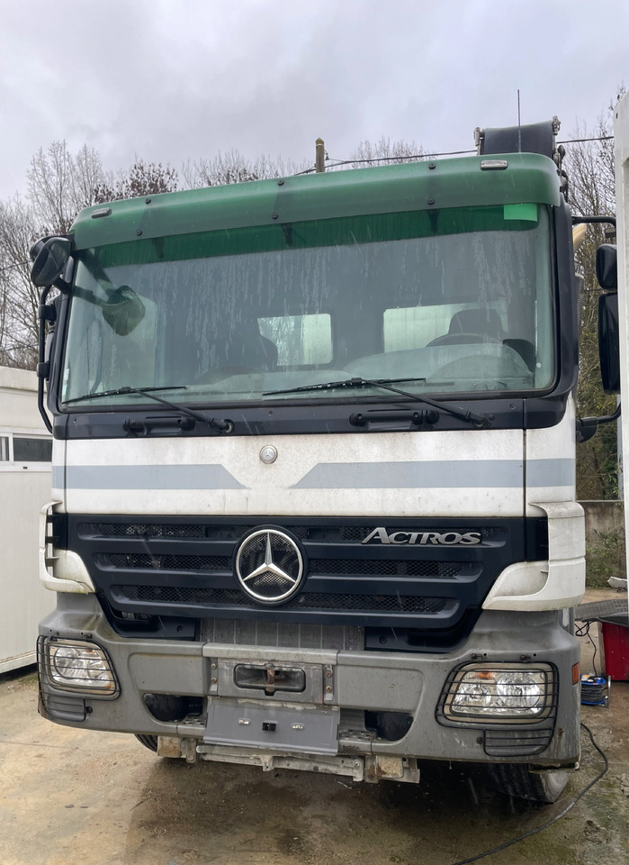 Mercedes Actros 3241 - Betonmixer: afbeelding 2 Mercedes Actros 3241 - Betonmixer: afbeelding 2