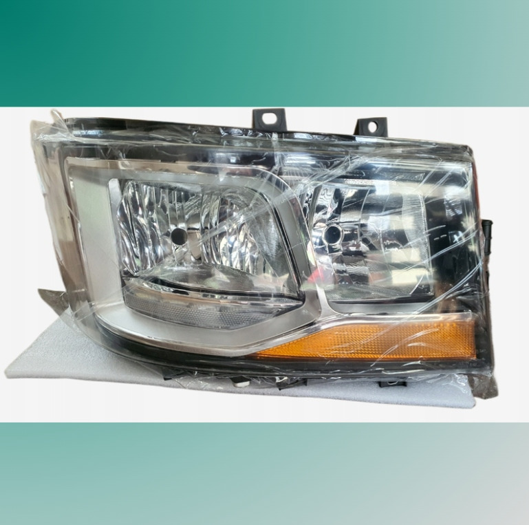 NOWY REFLEKTOR PRAWY SCANIA L,P,G,R,S - Koplamp voor Vrachtwagen: afbeelding 1 NOWY REFLEKTOR PRAWY SCANIA L,P,G,R,S - Koplamp voor Vrachtwagen: afbeelding 1