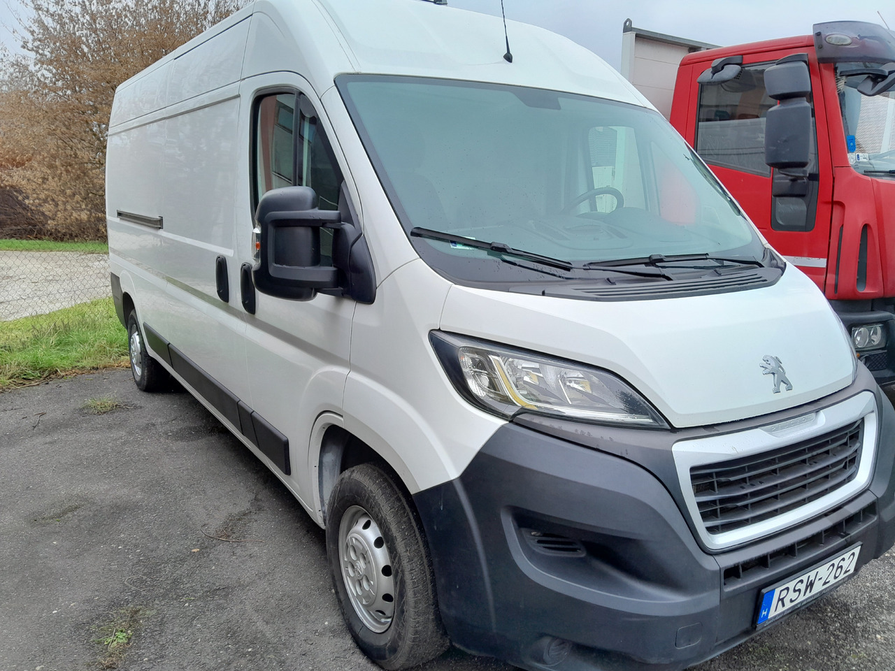 PEUGEOT BOXER 2.2 BlueHDI 350 FT L3H2 Pro - Bestelwagen gesloten laadbak: afbeelding 1 PEUGEOT BOXER 2.2 BlueHDI 350 FT L3H2 Pro - Bestelwagen gesloten laadbak: afbeelding 1