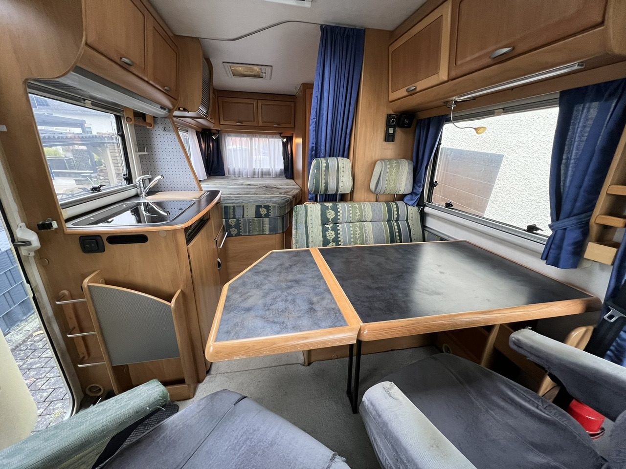 HYMER / ERIBA B-Klasse 574 incl. Hubbett - Markise - 3,85 to - Integraal camper: afbeelding 5 HYMER / ERIBA B-Klasse 574 incl. Hubbett - Markise - 3,85 to - Integraal camper: afbeelding 5
