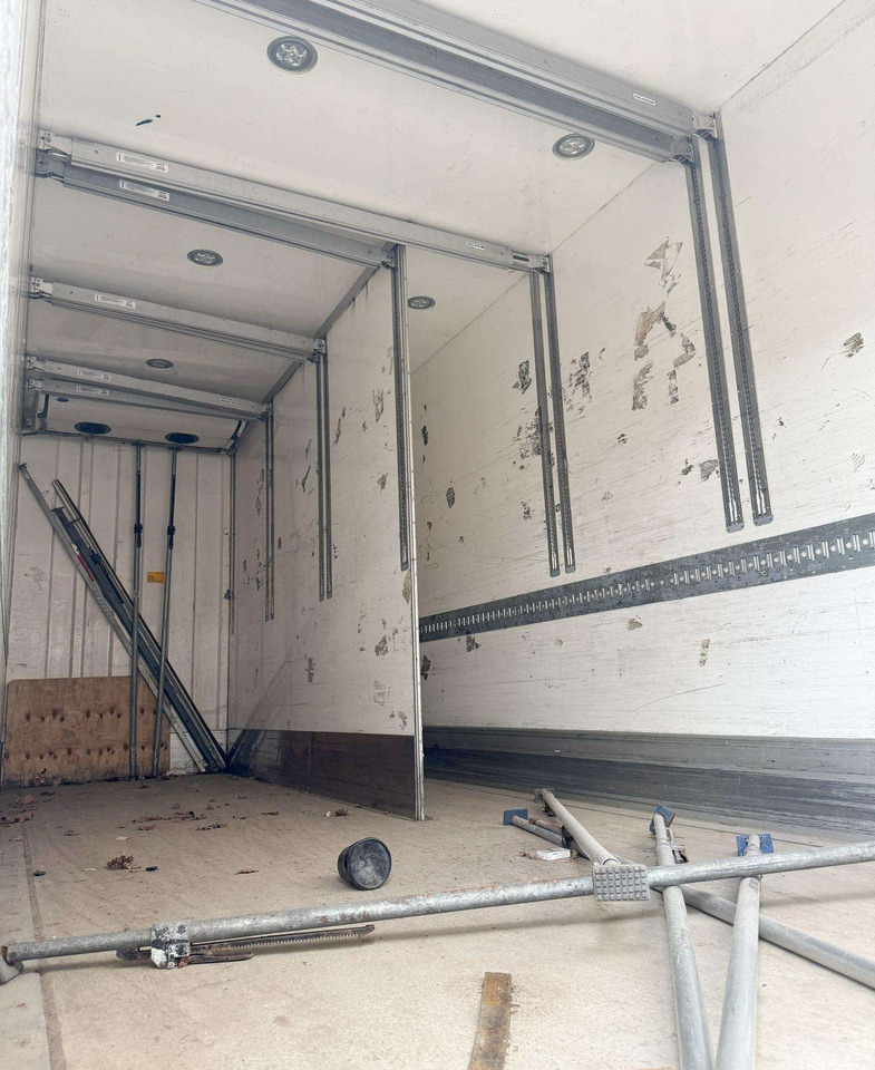 HFR BUSSBYGG KK18 - Koelwagen oplegger: afbeelding 4 HFR BUSSBYGG KK18 - Koelwagen oplegger: afbeelding 4